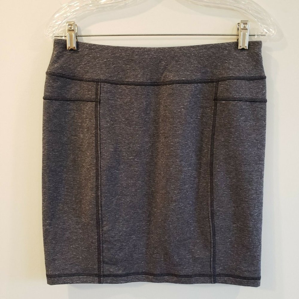Athleta Running Tennis Workout Grey Skirt Size Small